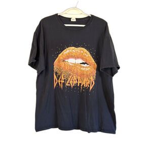 Authentic Vintage 1987 Def Leppard T-Shirt Love Bites Lips Hysteria Album Sz 2X